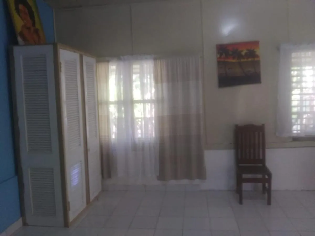 Nyaraló Moves Rasta Cottage Negril